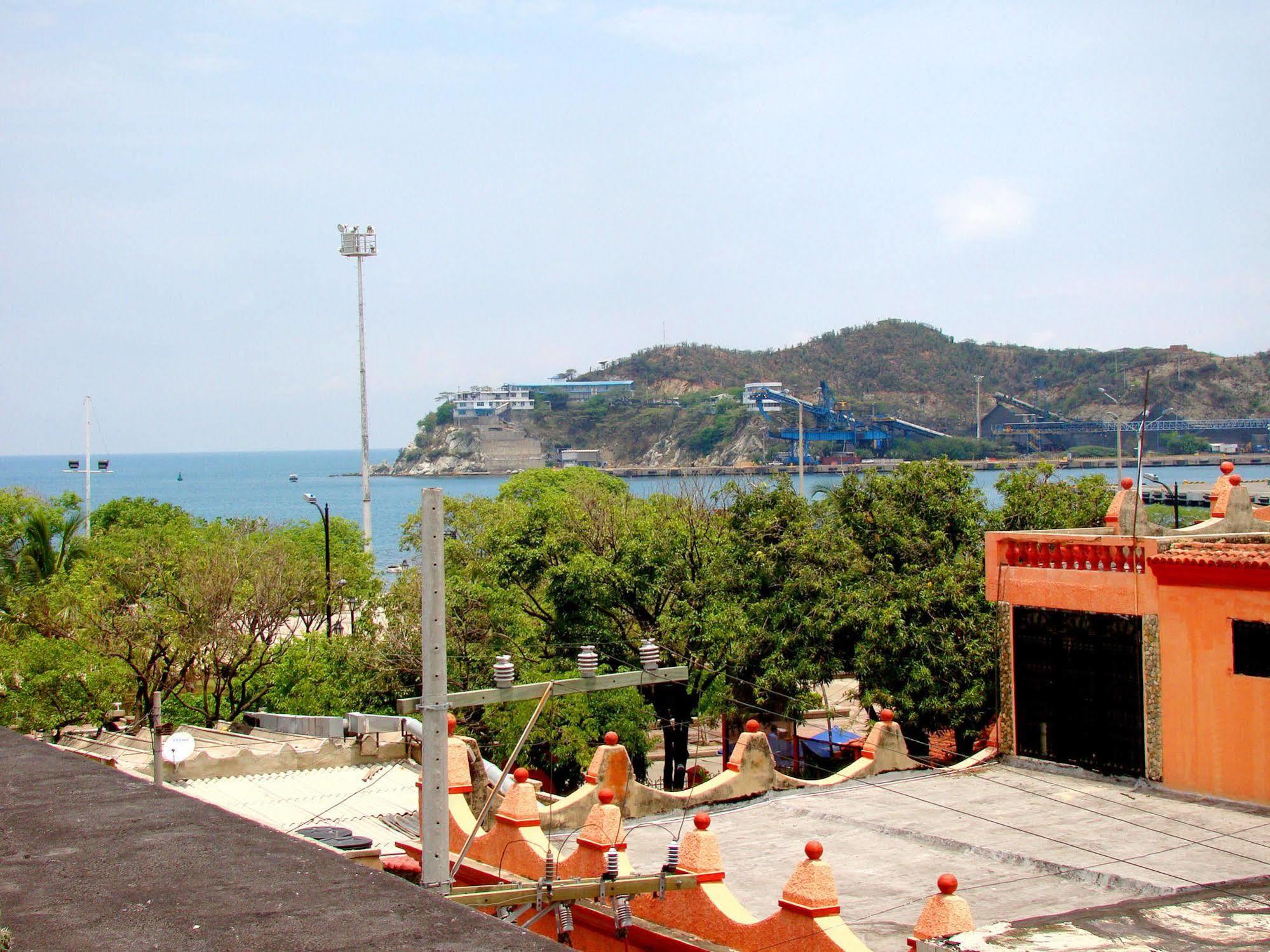 Hotel Casa Vieja Santa Marta  Buitenkant foto