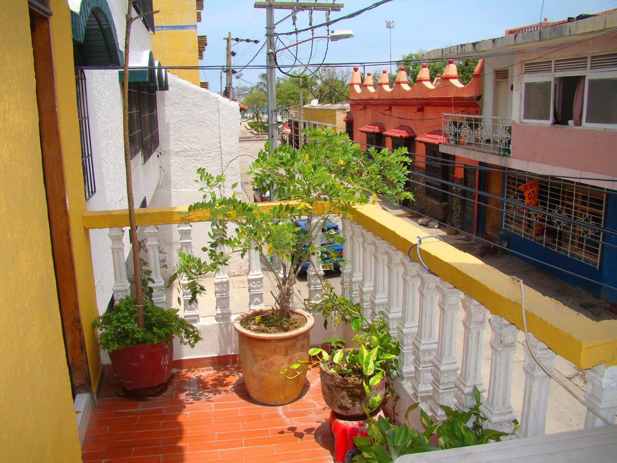 Hotel Casa Vieja Santa Marta  Buitenkant foto